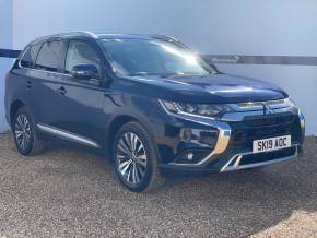 MITSUBISHI OUTLANDER 2019 (19) at Westaway Motors Northampton